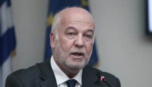 Πού βρίσκεται η εκκρεμότητα 50.000 πιστοποιητικών για διαθήκες & αποποιήσεις