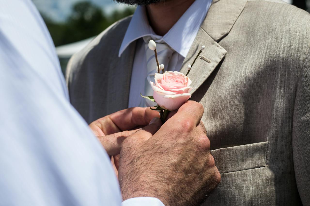 Γάμος ομόφυλου ζευγαριού © Pexels
