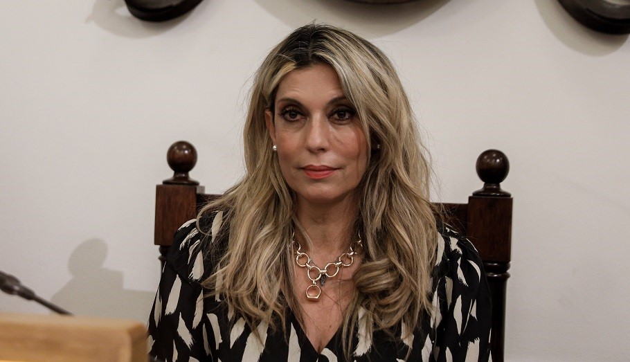 Καραμανλή: Θα καταψηφίσω το νομοσχέδιο για τους ομοφυλόφιλους