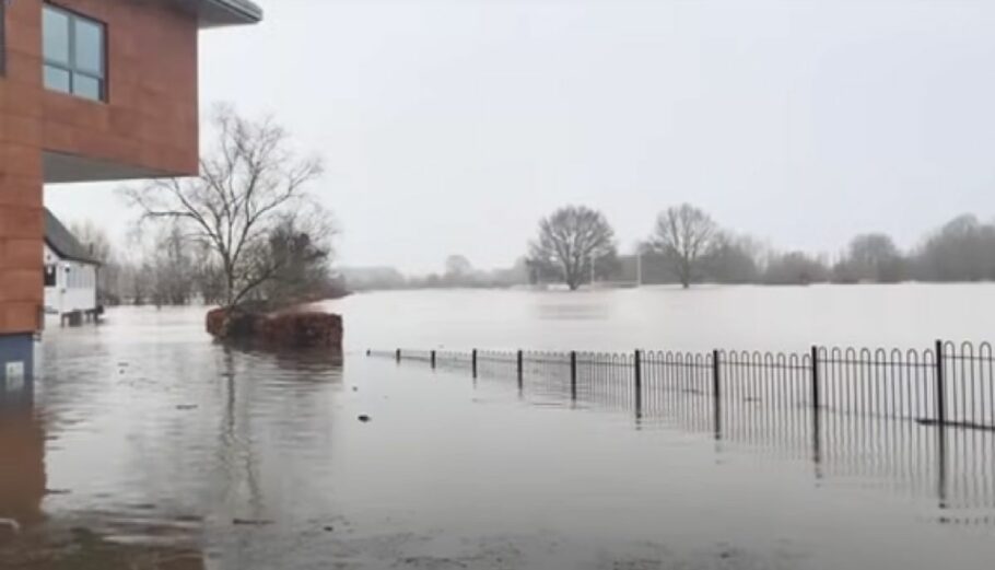 Πλημμύρες στη Βρετανία έφερε η καταιγίδα Χενκ © Printscreen