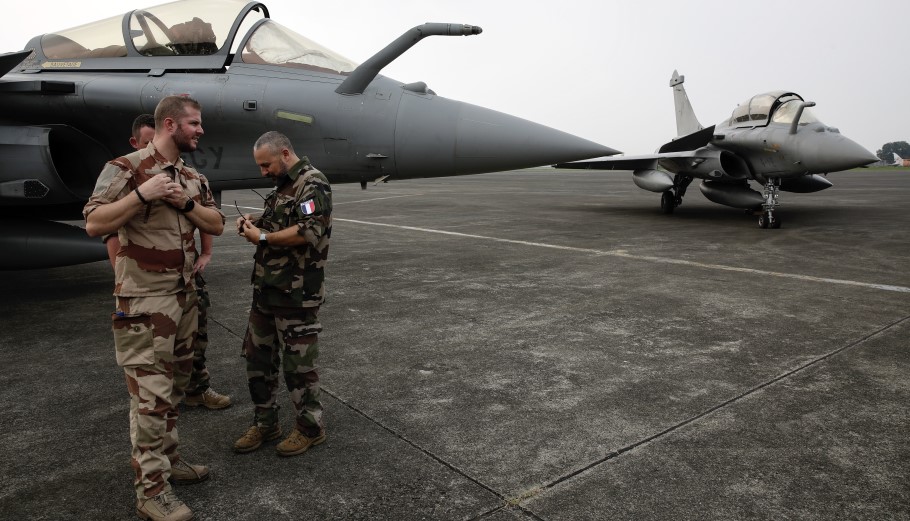 Γαλλικά Rafale © EPA/ADI WEDA