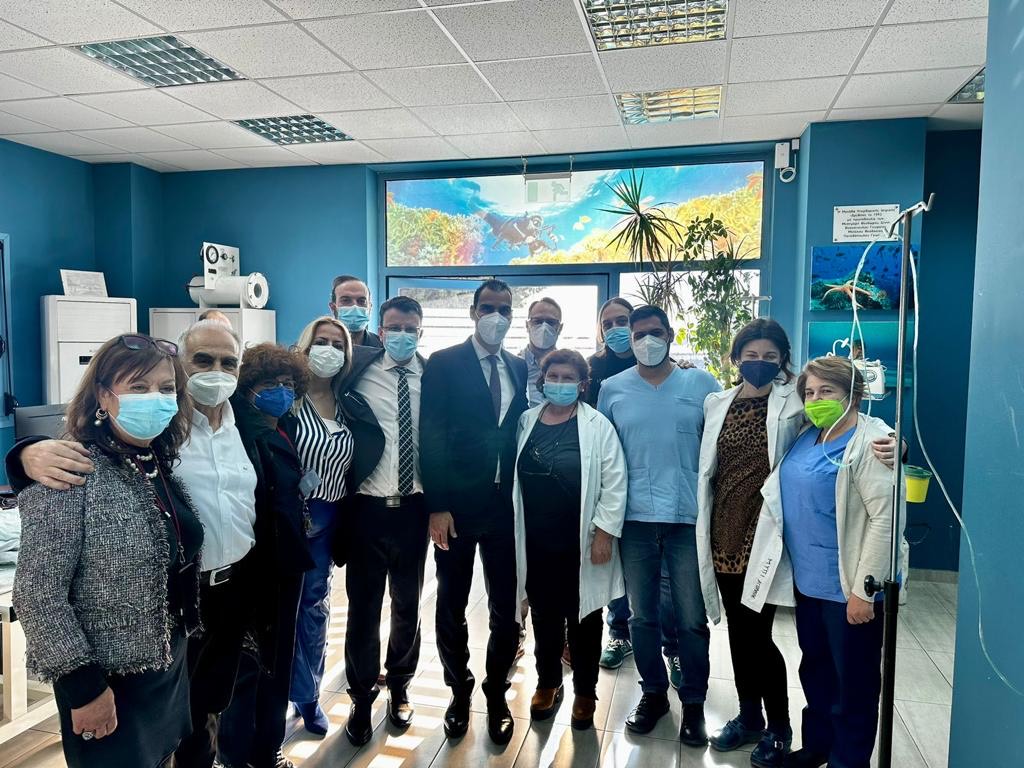 Θεμιστοκλέους: Προχωρούν 10.000 προσλήψεις στην Υγεία