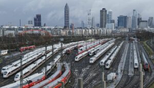 Συμβάσεις 24 δισ. την τελευταία πενταετία για νέα τρένα στην Ευρώπη