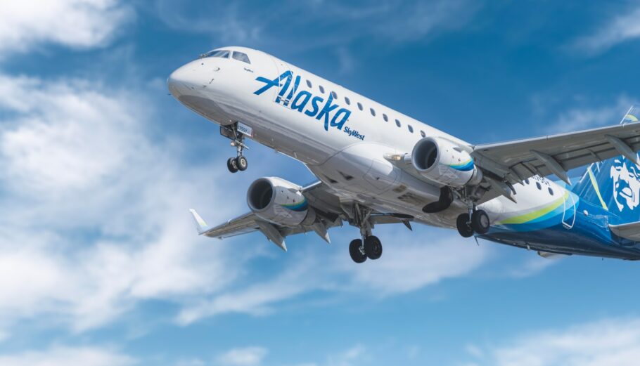 Αεροσκάφος της Alaska Airlines © unsplash