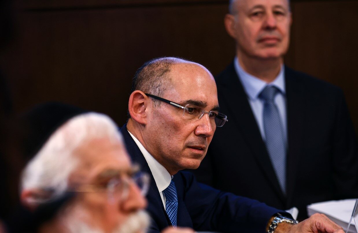 Ο Διοικητής της Κεντρικής Τράπεζας του Ισραήλ, Amir Yaron © EPA/RONEN ZVULUN/POOL
