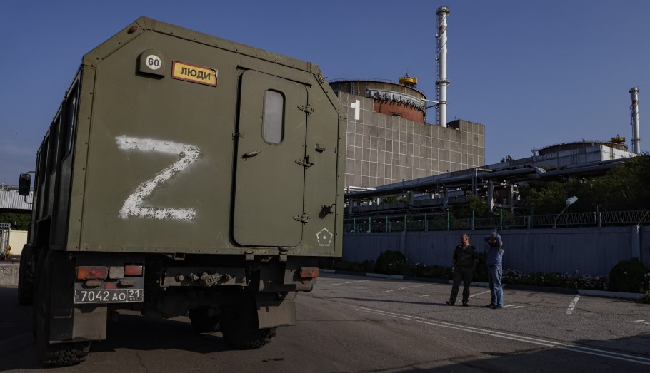 Το πυρηνικό εργοστάσιο στη Ζαπορίζια © EPA/SERGEI ILNITSKY