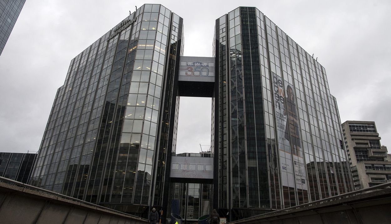 Ο γαλλικός όμιλος Saint Gobain εξαγοράζει την CSR για 2,8 δισ.
