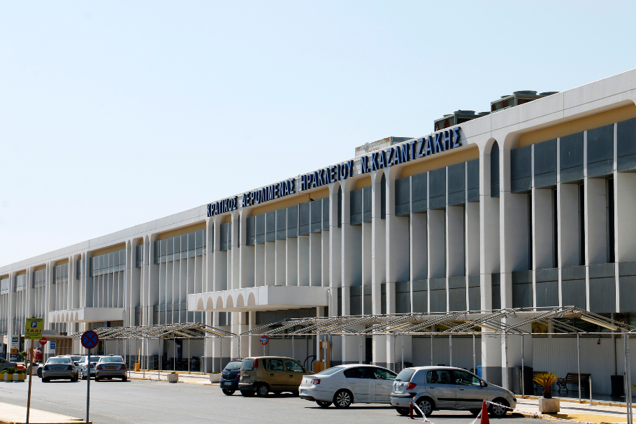 Aεροδρομίου "Νίκος Καζαντζάκης" στο Ηράκλειο Κρήτης©ΑΠΕ-ΜΠΕ/ΝΙΚΟΣ ΧΑΛΚΙΑΔΑΚΗΣ