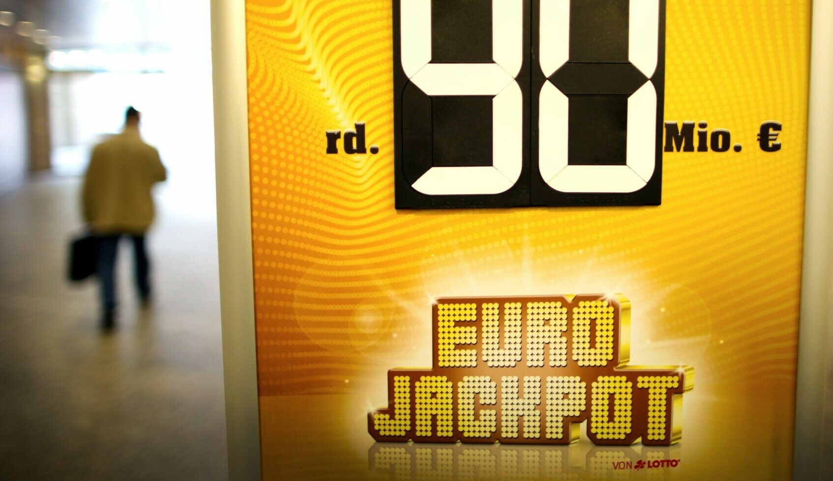 Eurojackpot © EPA/MARTIN GERTEN