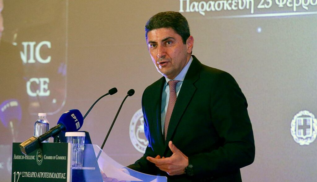 Αυγενάκης: Θα συνεχίσω την προσπάθεια αναθεώρησης της ΚΑΠ