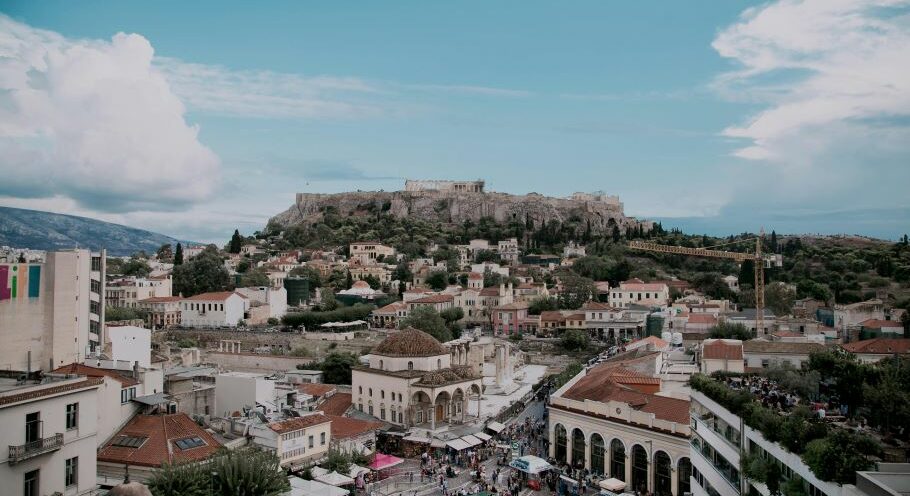 Μόλις 2 στα 10 ακίνητα στο κέντρο της Αθήνας πωλούνται κάτω από 100.000 ευρώ