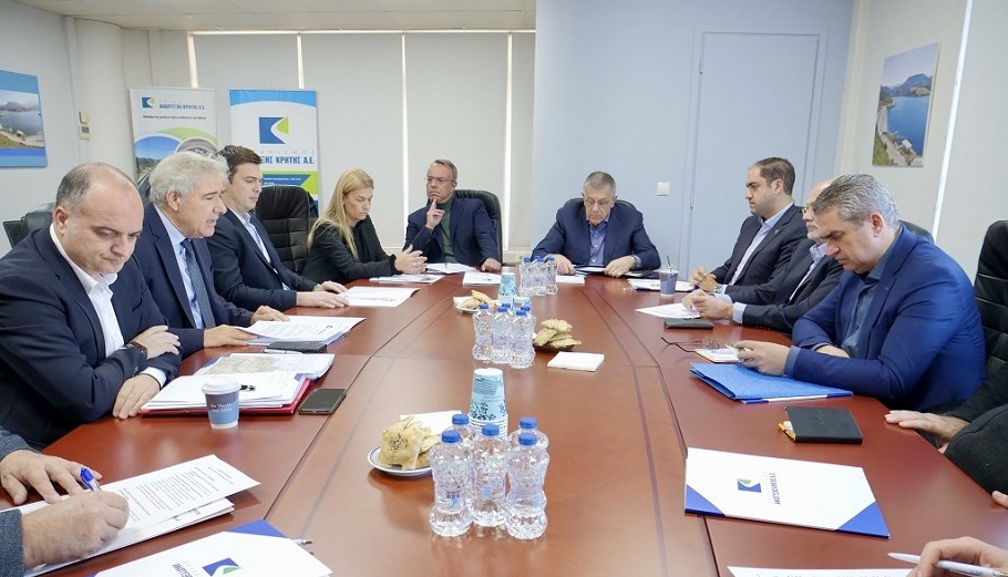 Η πολιτική ηγεσία του υπουργείου Υποδομών στην Κρήτη ©Υπουργείο Υποδομών