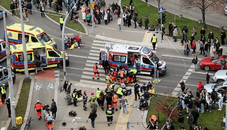 Ατύχημα με αυτοκίνητο στην Πολωνία © Twitter / Poland-24.com