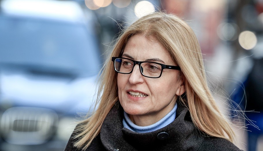 Αυγέρη: Ο ΣΥΡΙΖΑ αρχίζει να ανεβαίνει