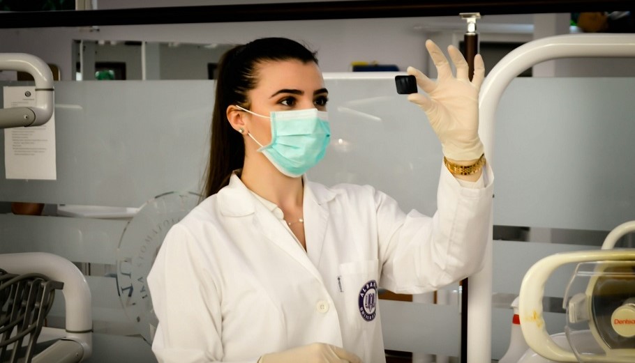 Τεχνολογία τεχνητής νοημοσύνης για τη θεραπεία σπάνιων ασθενειών