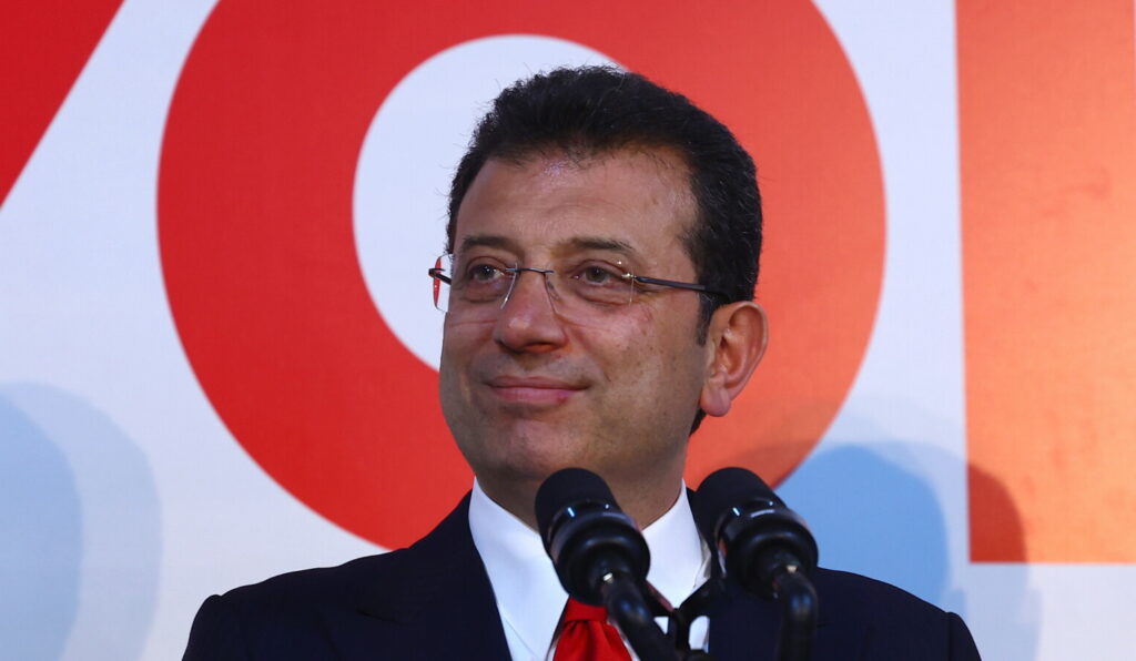 Εκρέμ Ιμάμογλου: Έρευνα εις βάρος του για πλαστογραφία πτυχίου