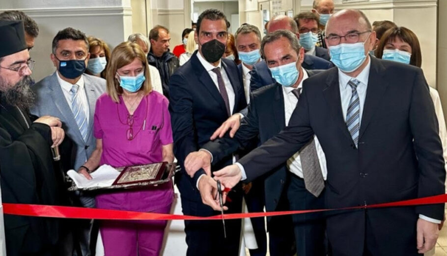 Την ανακαινισμένη Παιδιατρική Κλινική στην Καστοριά εγκαινίασε ο υφυπουργός Υγείας Μ. Θεμιστοκλέους © ΔΤ