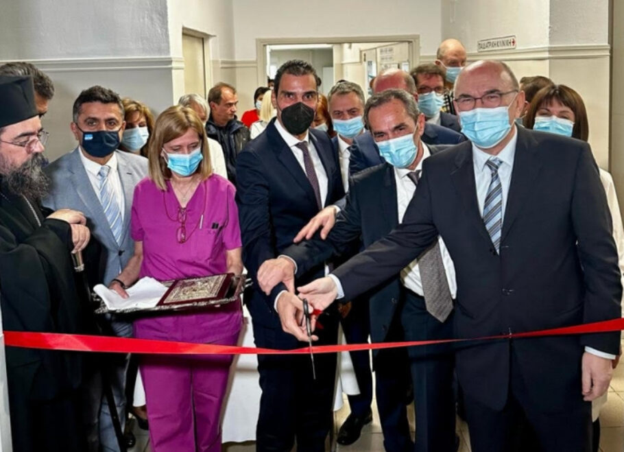 Την ανακαινισμένη Παιδιατρική Κλινική στην Καστοριά εγκαινίασε ο υφυπουργός Υγείας Μ. Θεμιστοκλέους © ΔΤ