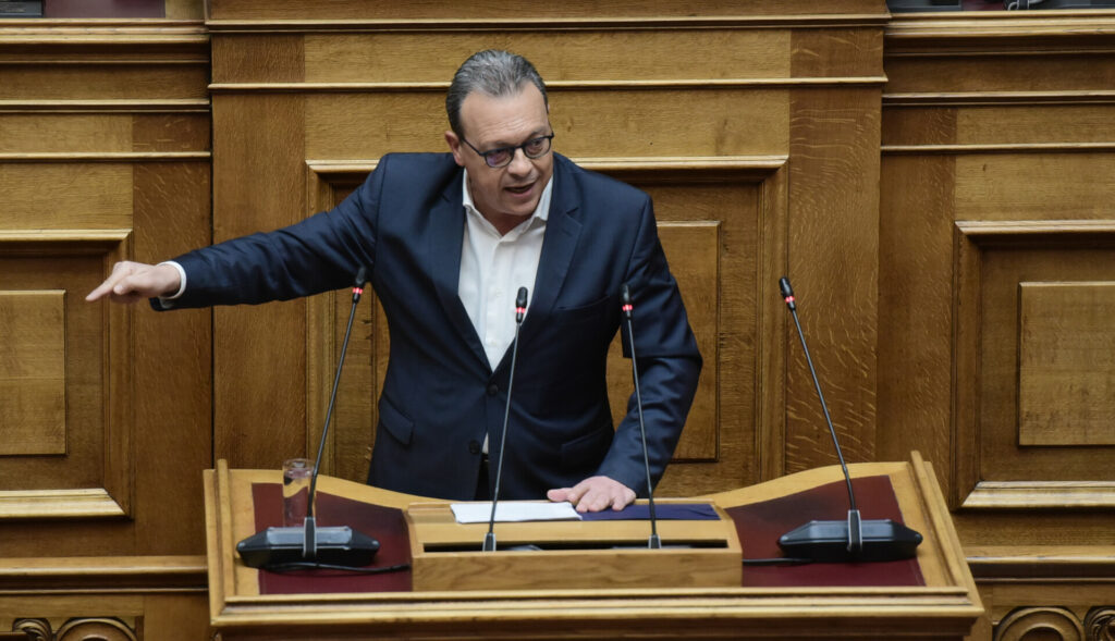 Φάμελλος: Να αναβαθμιστούν τα θέματα Αυτοδιοίκησης