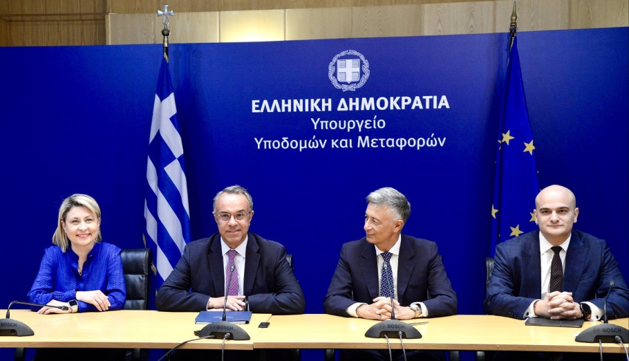 Έπεσαν οι υπογραφές για τα 200 νέα λεωφορεία
