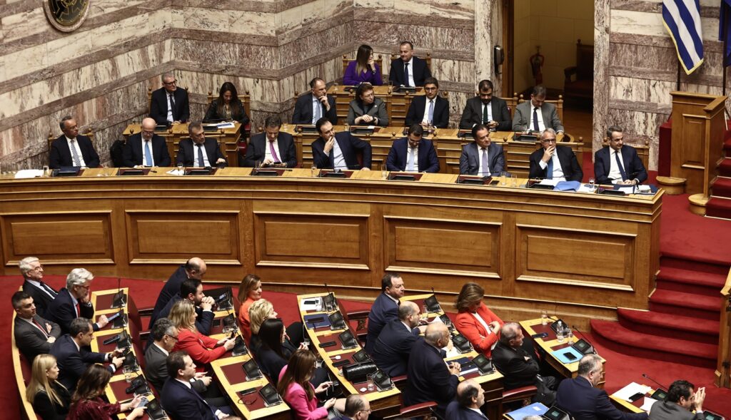 Βουλή: Απορρίφθηκε η πρόταση δυσπιστίας