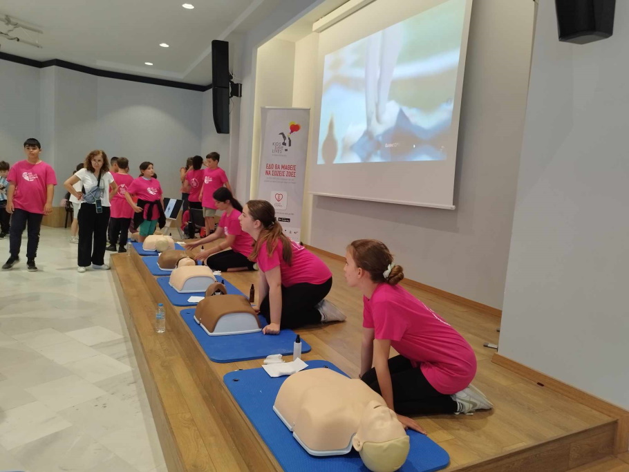 Θεσσαλονίκη: Δεκάδες μαθητές διαγωνίστηκαν στο να σώζουν ζωές