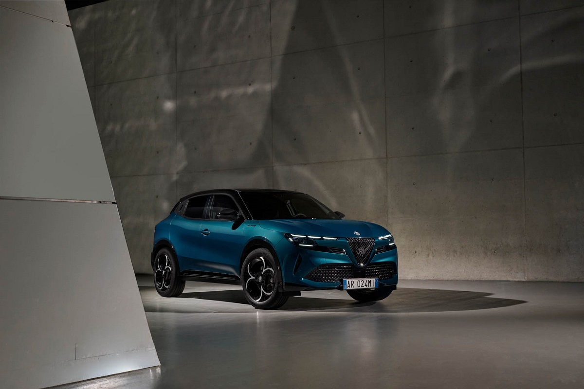Alfa Romeo: Αντίο “Milano”, καλωσήρθες “Junior”