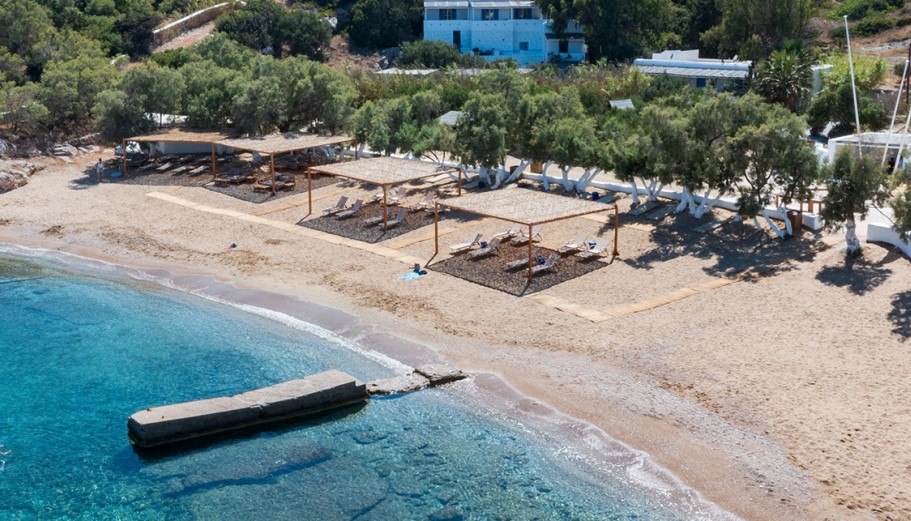 Beach House Antiparos ©beachhouse antiparos.com