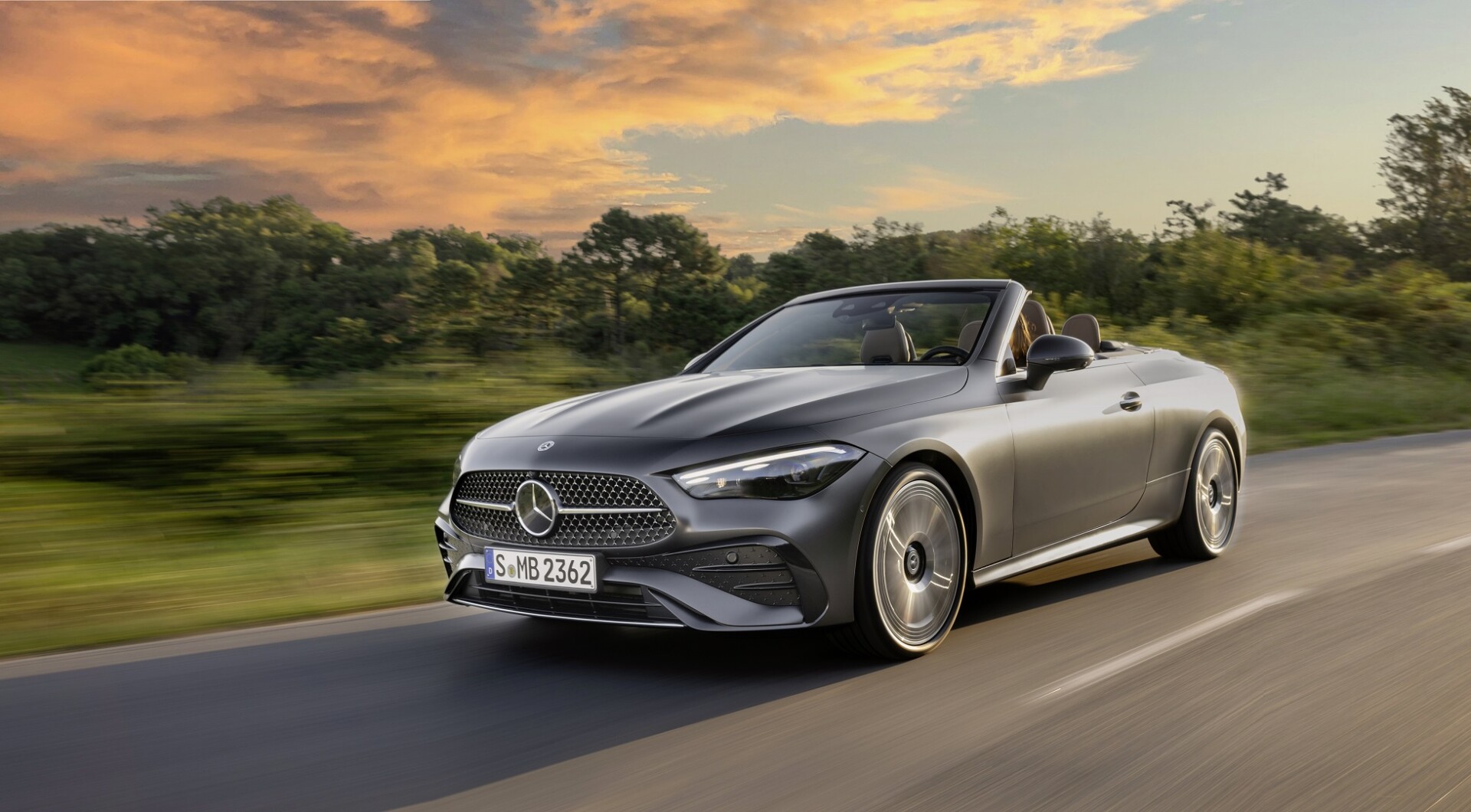 Οδηγούμε τη Mercedes-Benz CLE Cabrio