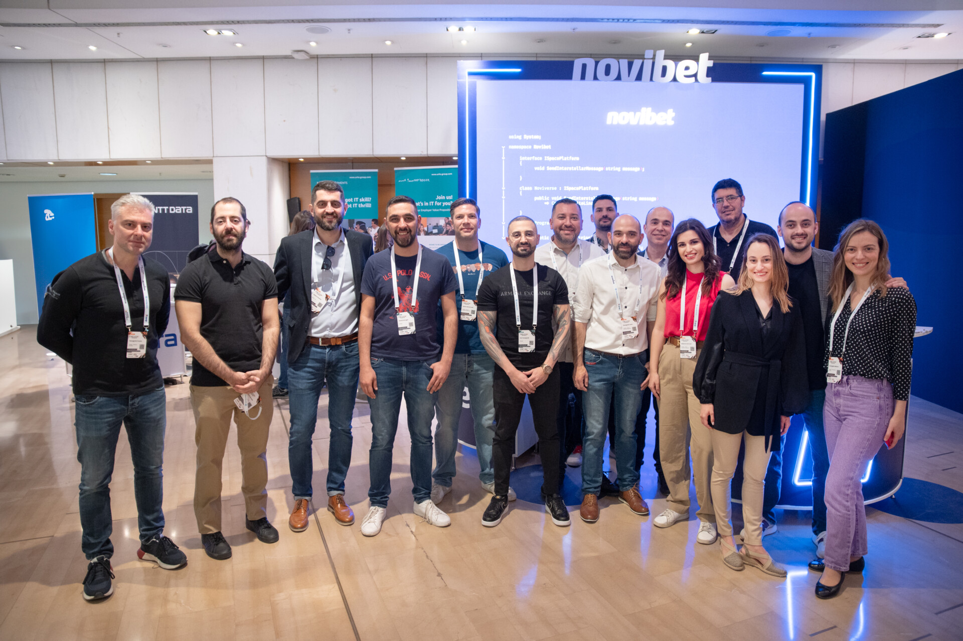 Η ομάδα της Novibet στο συνέδριο Devoxx © Novibet