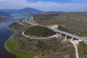 Αυτοκινητόδρομος Ε65: Στο 95,01% η κατασκευαστική πρόοδος στο βόρειο τμήμα