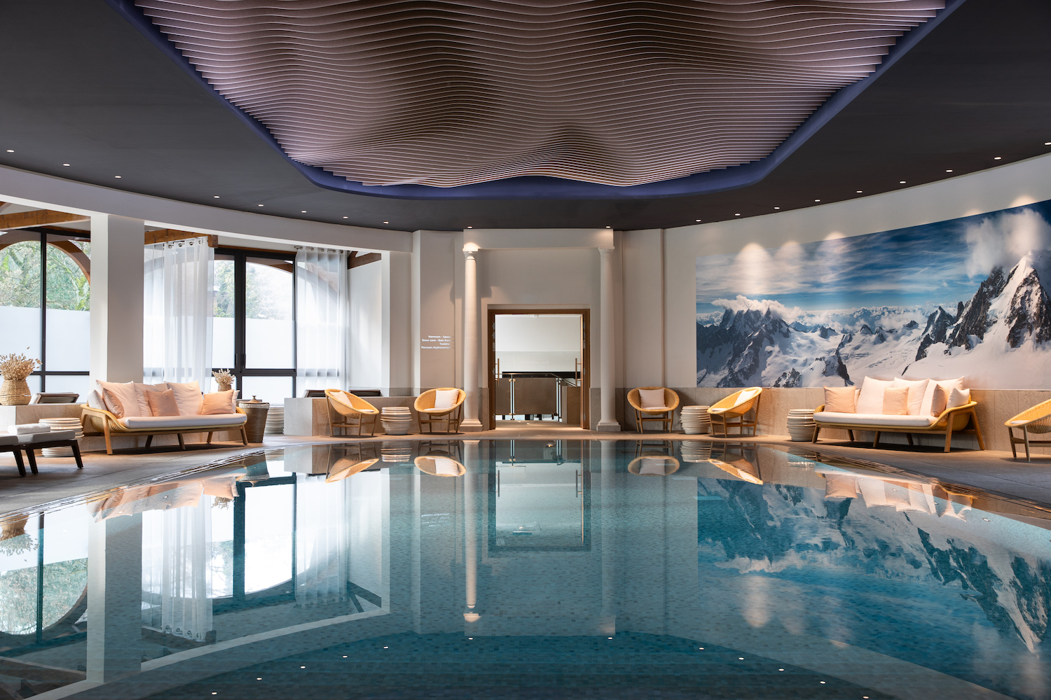 Evian SPA: Ντεμπούτο στην Ευρώπη με θέα τη Λίμνη της Γενεύης