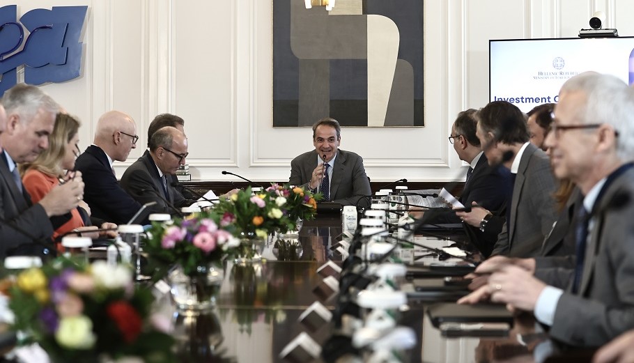 Μητσοτάκης σε φαρμακοβιομήχανους: Στηρίζουμε την καινοτομία