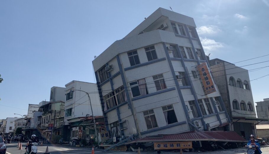 Σεισμός Ταιβάν, κατάρρευση κτιρίων@Twitter
