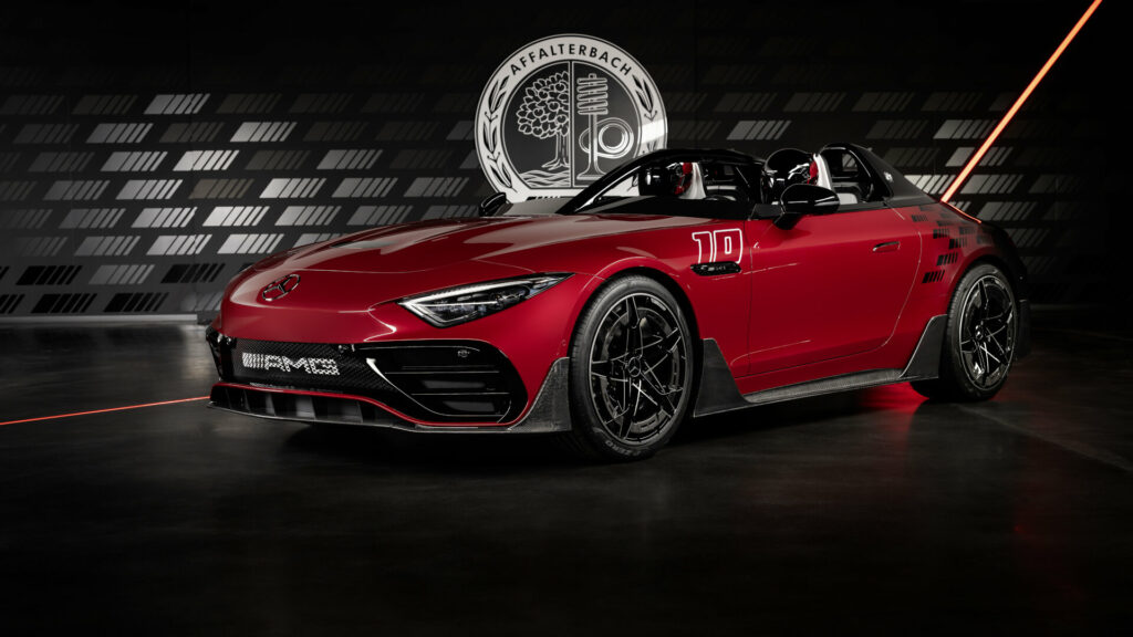 Η Mercedes-AMG παρουσίασε την PureSpeed στο Μονακό