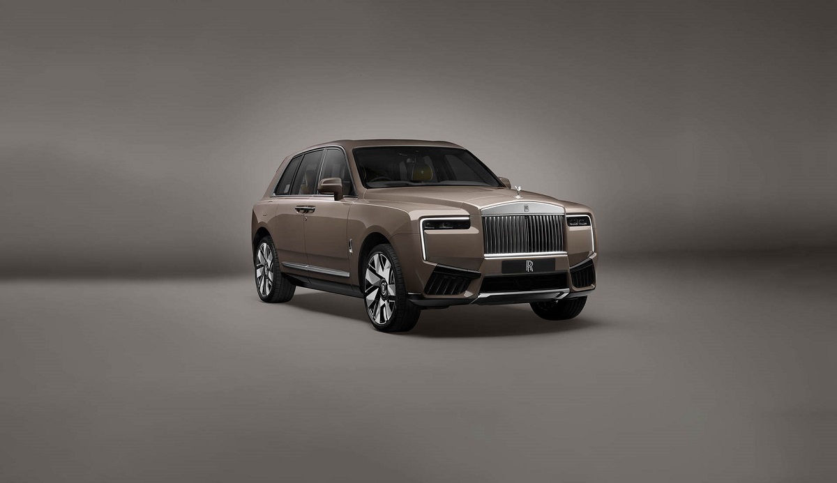 H ανανεωμένη Rolls-Royce Cullinan Series II