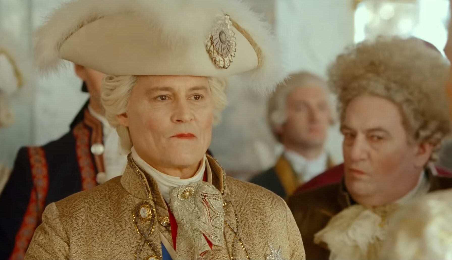 Ο Τζόνι Ντεπ ως Λουδοβίκος XV στην ταινία Jeanne du Barry © Printscreen Youtube