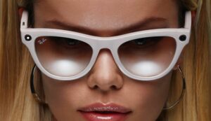 EssilorLuxottica: Aύξηση πωλήσεων 12% με τα έξυπνα γυαλιά της Meta