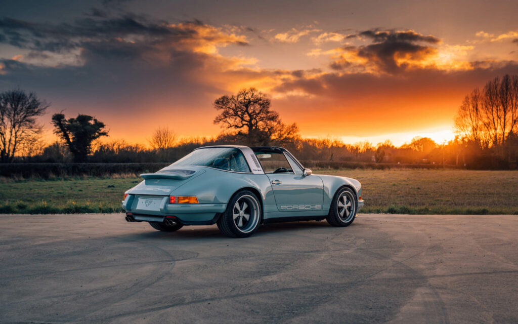 Η πρώτη custom Porsche 911 Targa της Theon Design