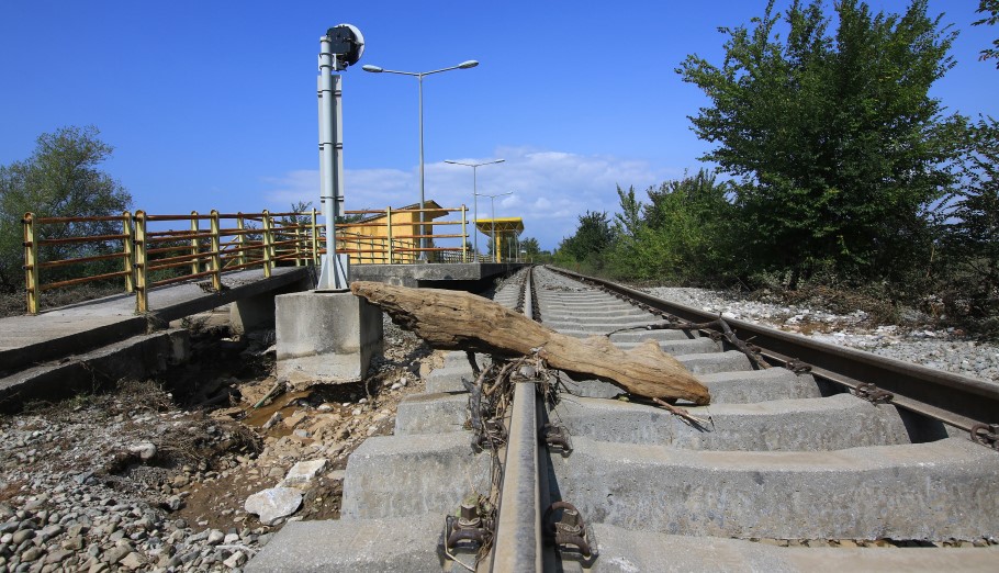 Καταστροφές στο σιδηροδρομικό δίκτυο από την κακοκαιρία Daniel ©InTime
