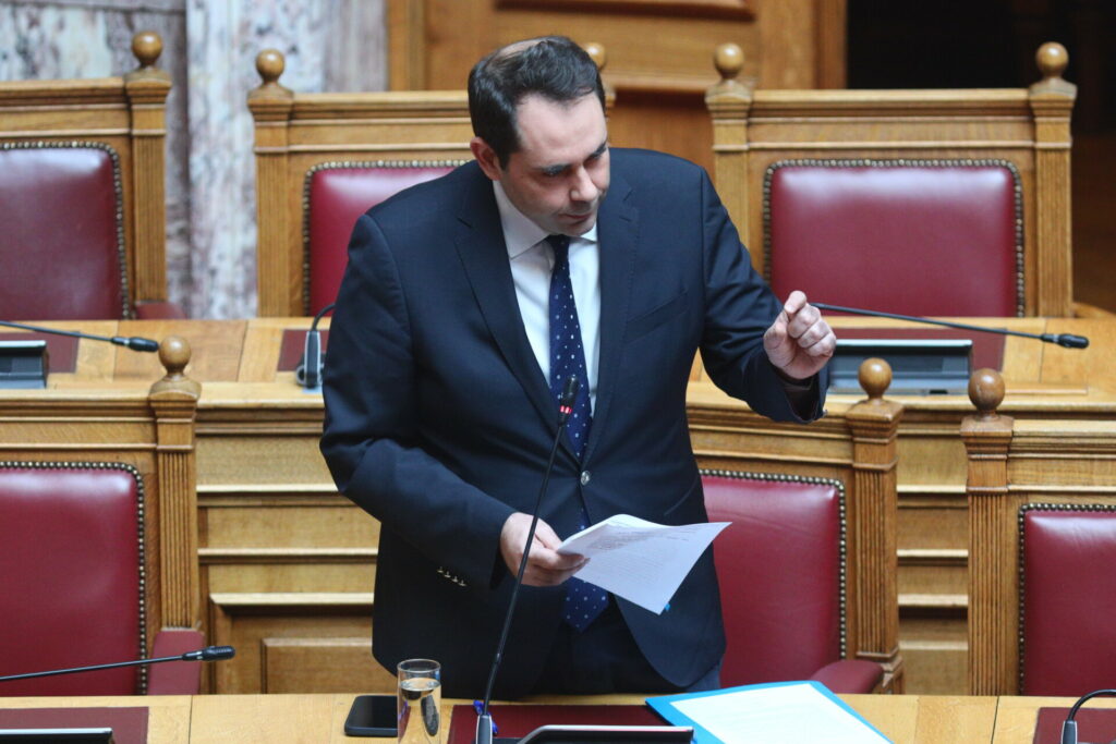 Πετραλιάς: Διασταυρωτικοί έλεγχοι για τα ανασφάλιστα οχήματα