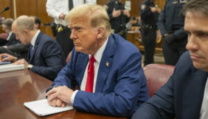 Απορρίφθηκε μήνυση Τραμπ σε βάρος της WSJ για τον Έπσταϊν