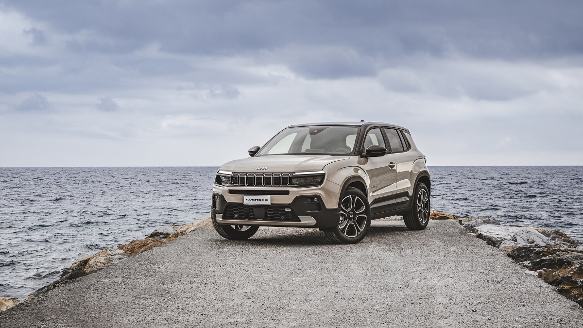 Δοκιμάζουμε το Jeep Avenger e-Hybrid 1.2T 100 PS