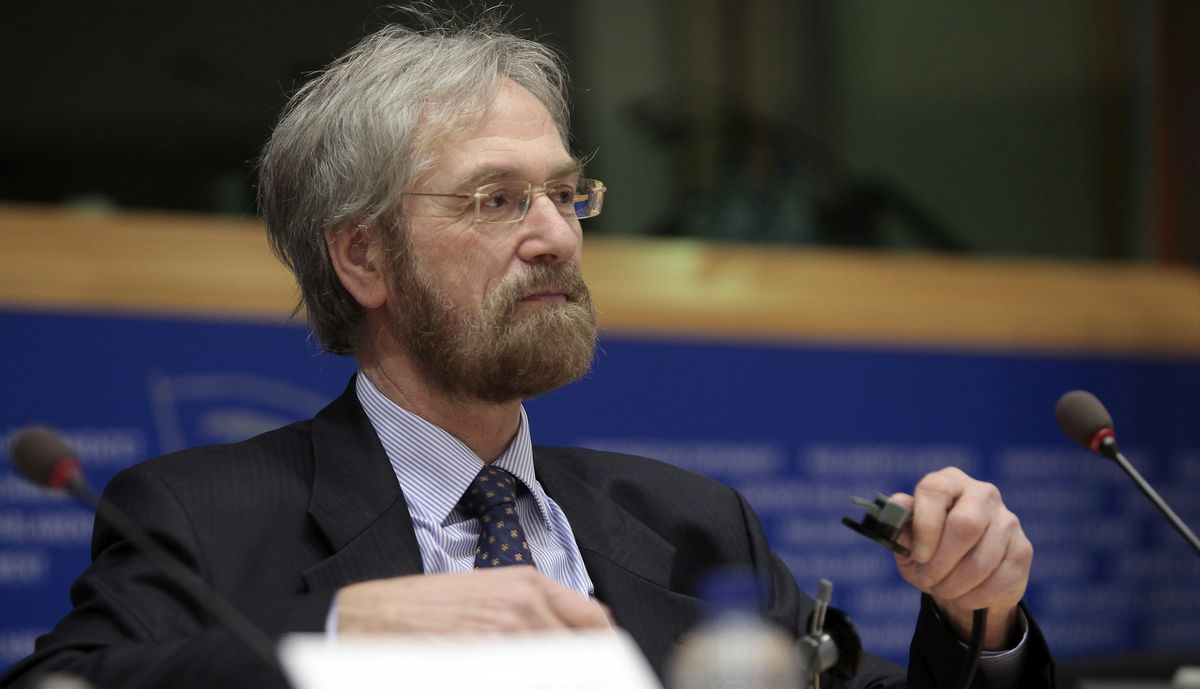 Πίτερ Πρατ: Η ΕΚΤ δεν θα σώσει εύκολα τη Γαλλία αν πιεστεί