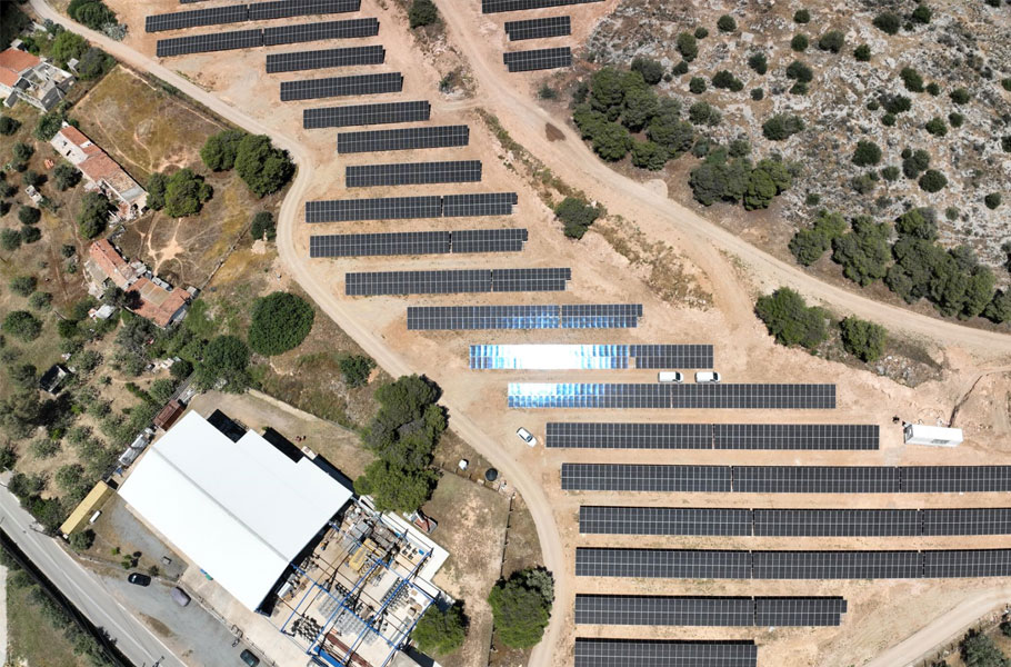 Helleniq Energy: Πρώτος φωτοβολταϊκός σταθμός αυτοπαραγωγής