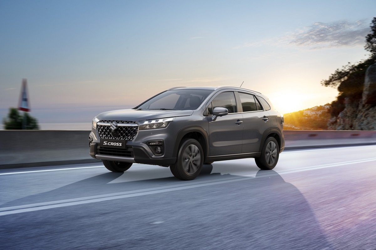 Suzuki S-Cross: Αναβαθμισμένο με νέες τεχνολογίες άνεσης και ασφάλειας