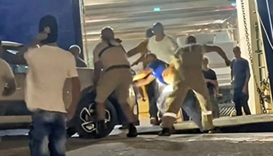 Καταγγελίες επιβατών για αυθαιρεσίες σε πλοία μ’ ένα κλικ