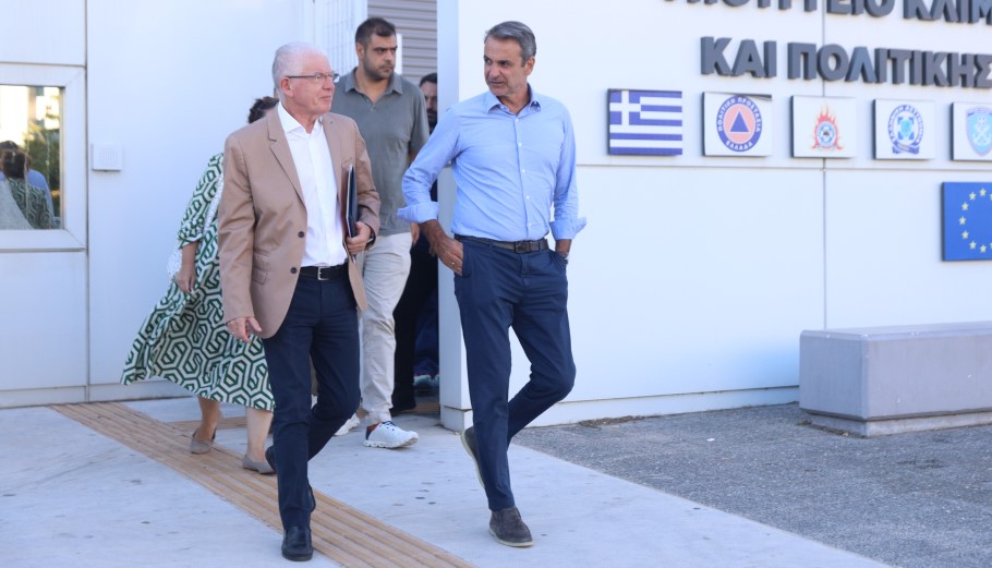 Μητσοτάκης για πυρκαγιές: Κάθε χρόνο προσπαθούμε να γίνουμε καλύτεροι