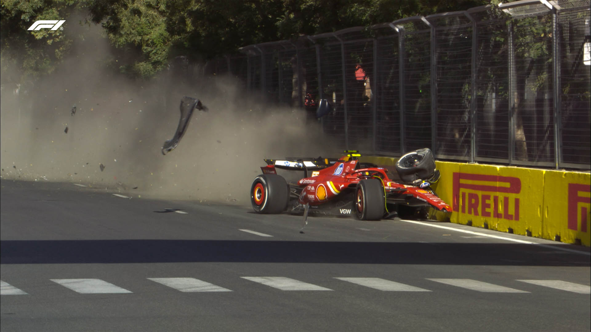 F1: Ποιος έφταιγε στη σύγκρουση Sainz και Perez στο Μπακού