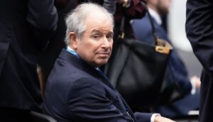Η Blackstone επενδύει στη νοτιοκορεατική Futronic με το βλέμμα σε ρομποτική και αυτοκινητοβιομηχανία